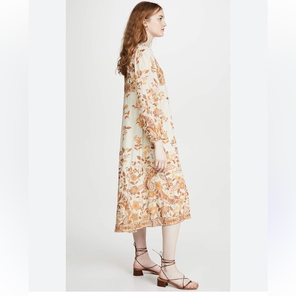 spell and the gypsy hendrix boho dress size xs, almost like new, generous fit - Picture 2 of 9